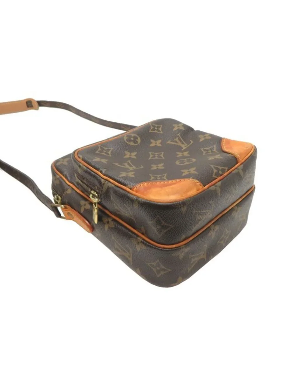 Louis Vuitton Shoulder Bag